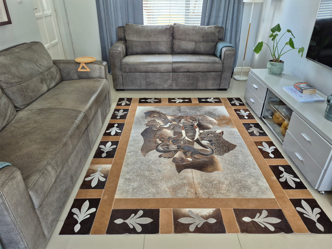 The Big 5 - Fleur De Lis Bordered Rug